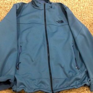 Mens large North face jacket.